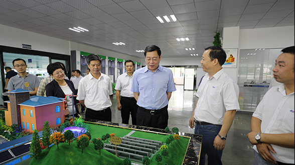 湖南省省委书记杜家豪调研亚新注册