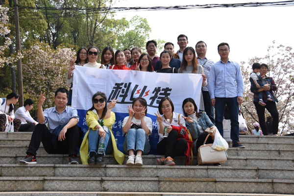 2018亚新注册防雷第一季度员工生日会